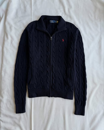 Schwarze Strickjacke