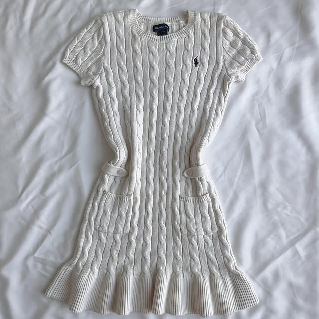 Cream white short sleeve knit dress