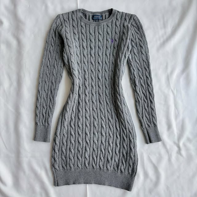 Grey long sleeve knit dress