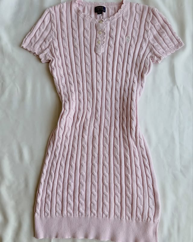 Pink short sleeve knit dress