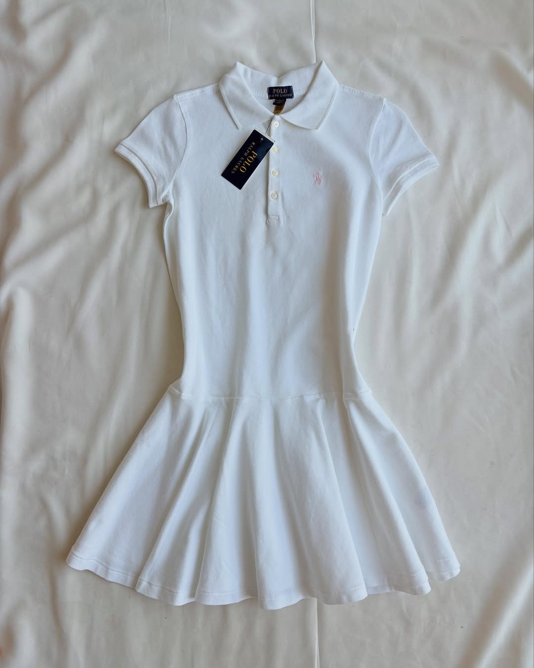 White short sleeve dress