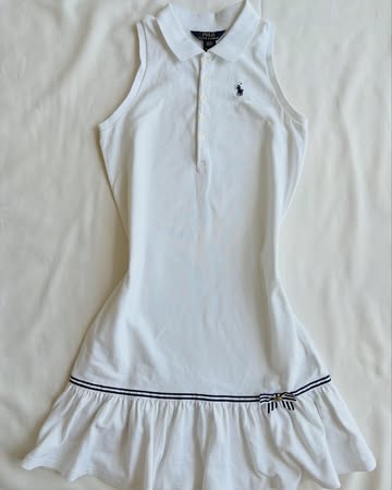 White sleeveless dress