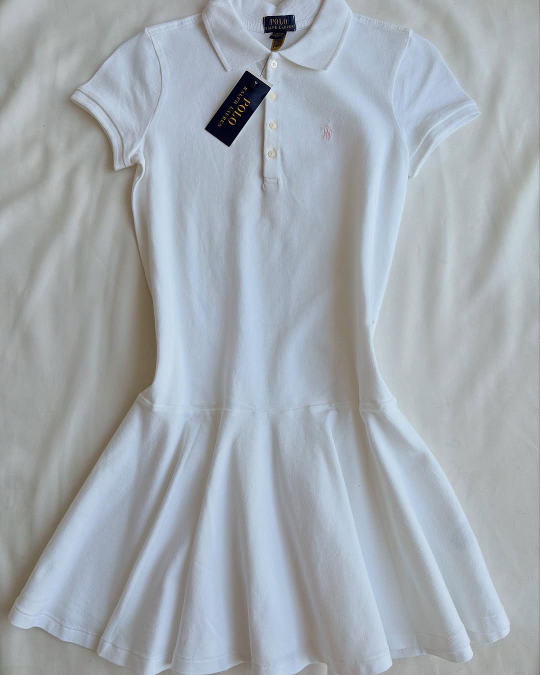 White short sleeve dress