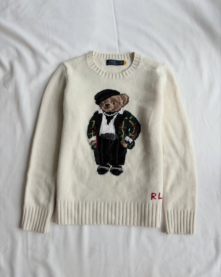 Cream white round neck sweater with bear