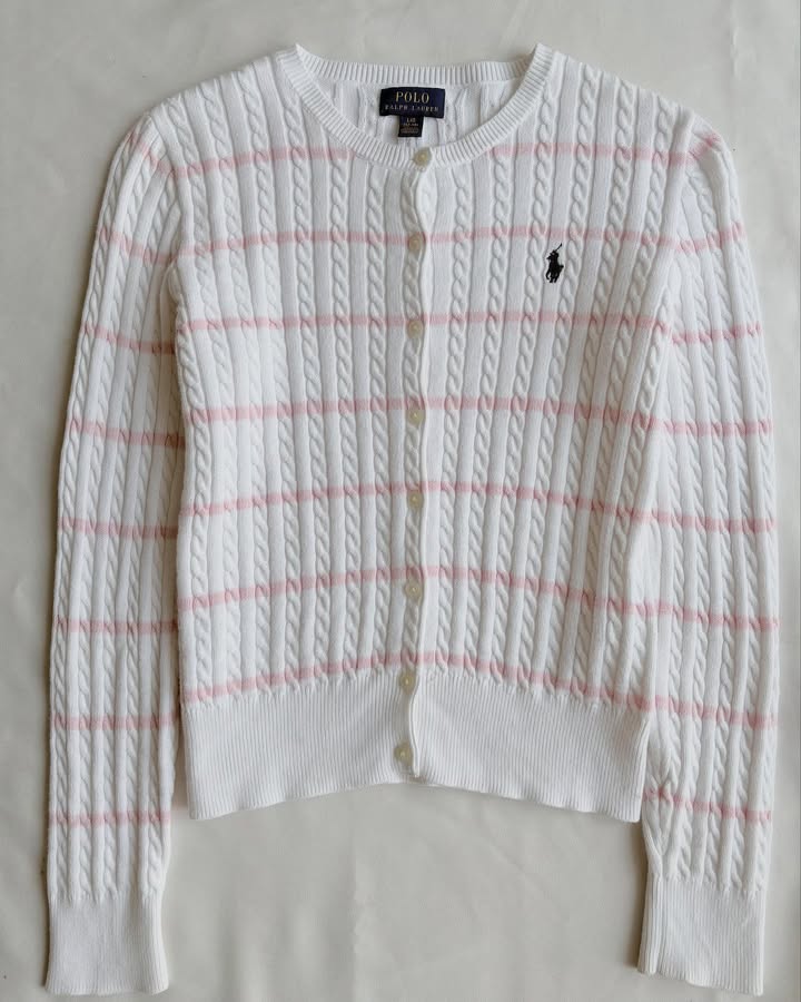 Chemisier en tricot blanc à rayures roses