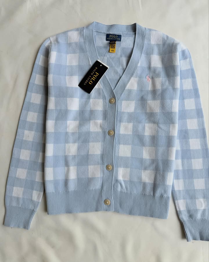Blau-weiß karierte Strickjacke
