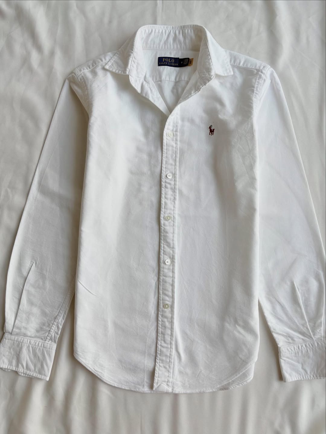 White dress shirt